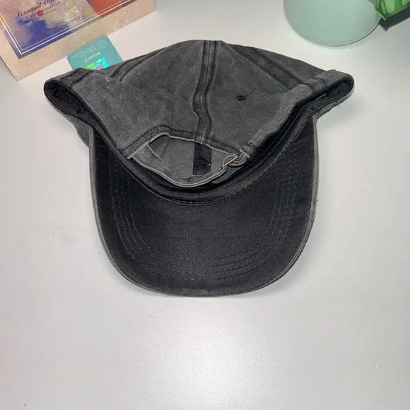 WOMENS SMURFS BLACK CAP - Picture 2 of 2